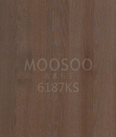 Панели для облицовки стен из беленого дуба с проволочной шлифовкой